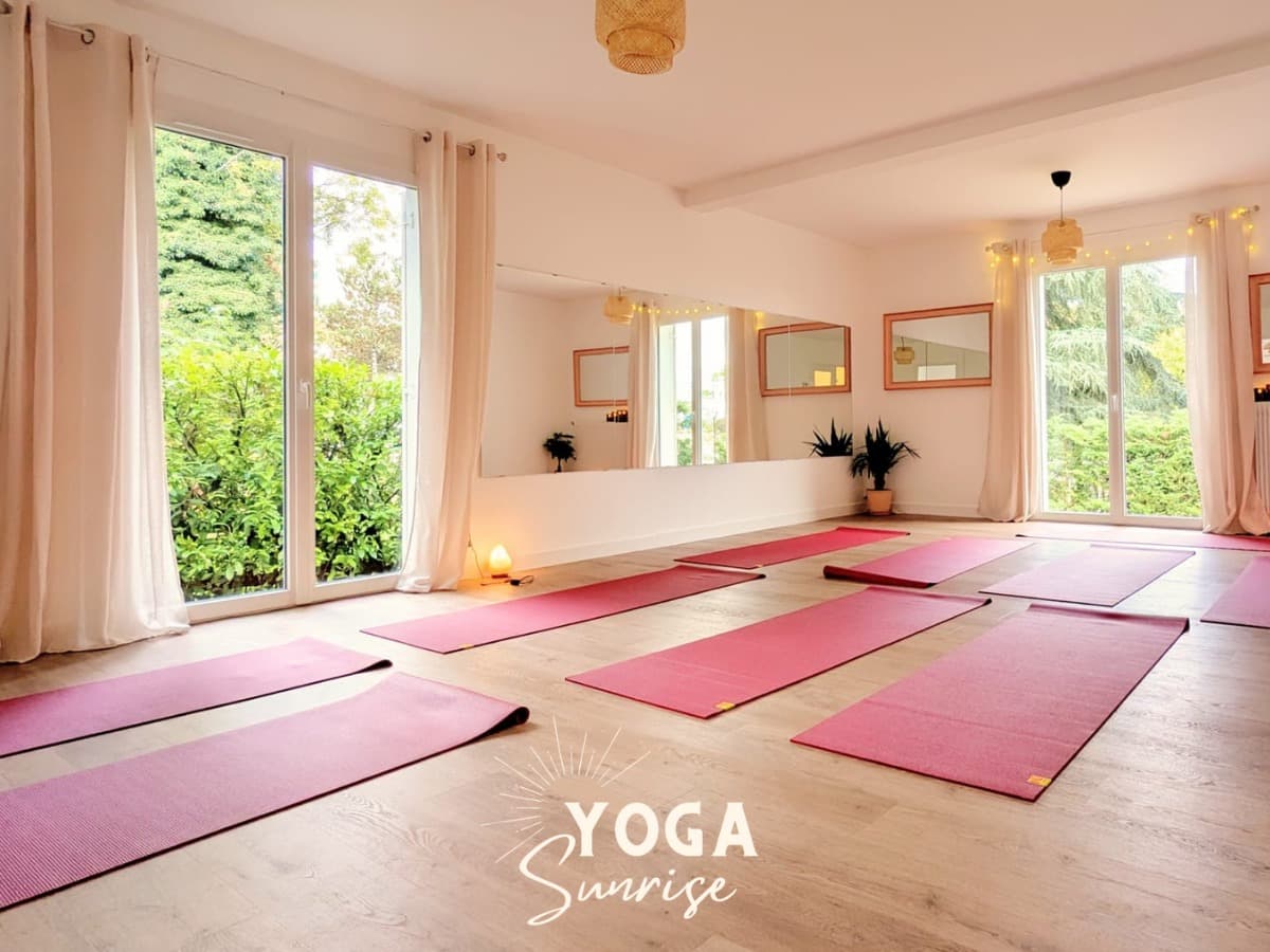 Salle de pratique Yoga Sunrise